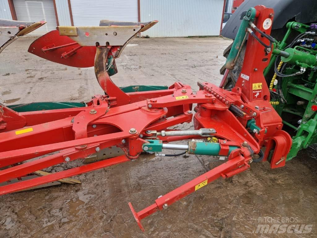 Kverneland EG85 Váltvaforgató ekék