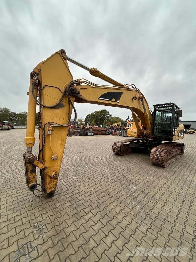 CAT 325 C LN Lánctalpas kotrók