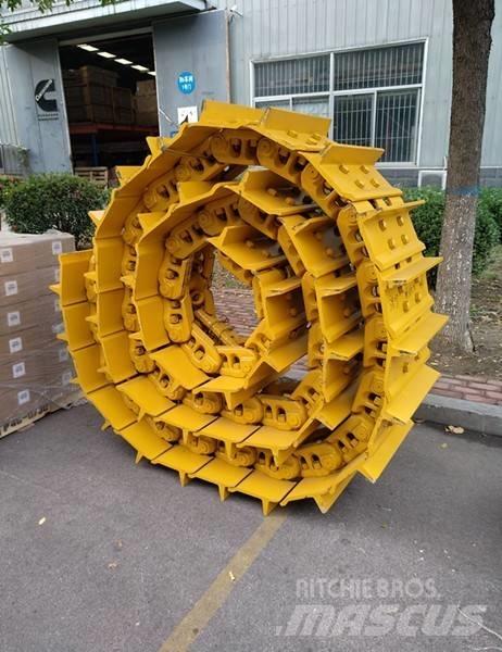 Komatsu D155A-6 Lánctalpak, láncok és futóművek