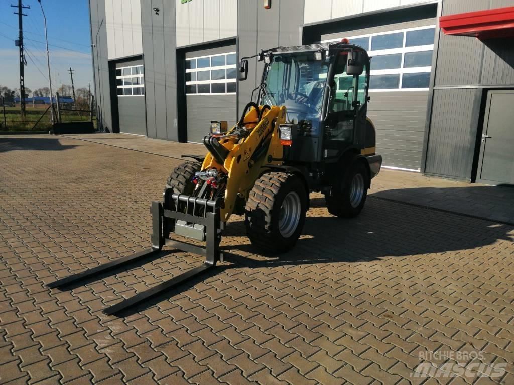 Wacker Neuson WL38 Gumikerekes homlokrakodók