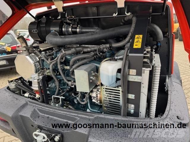 Kubota R 090 Gumikerekes homlokrakodók