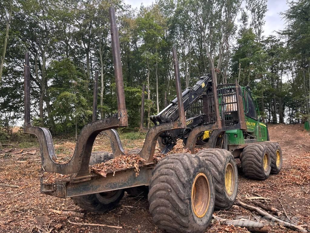 John Deere 1110 E Kihordók