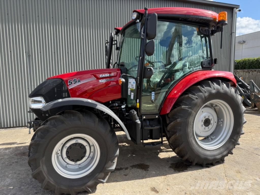 Case IH Farmall 55 A Traktorok