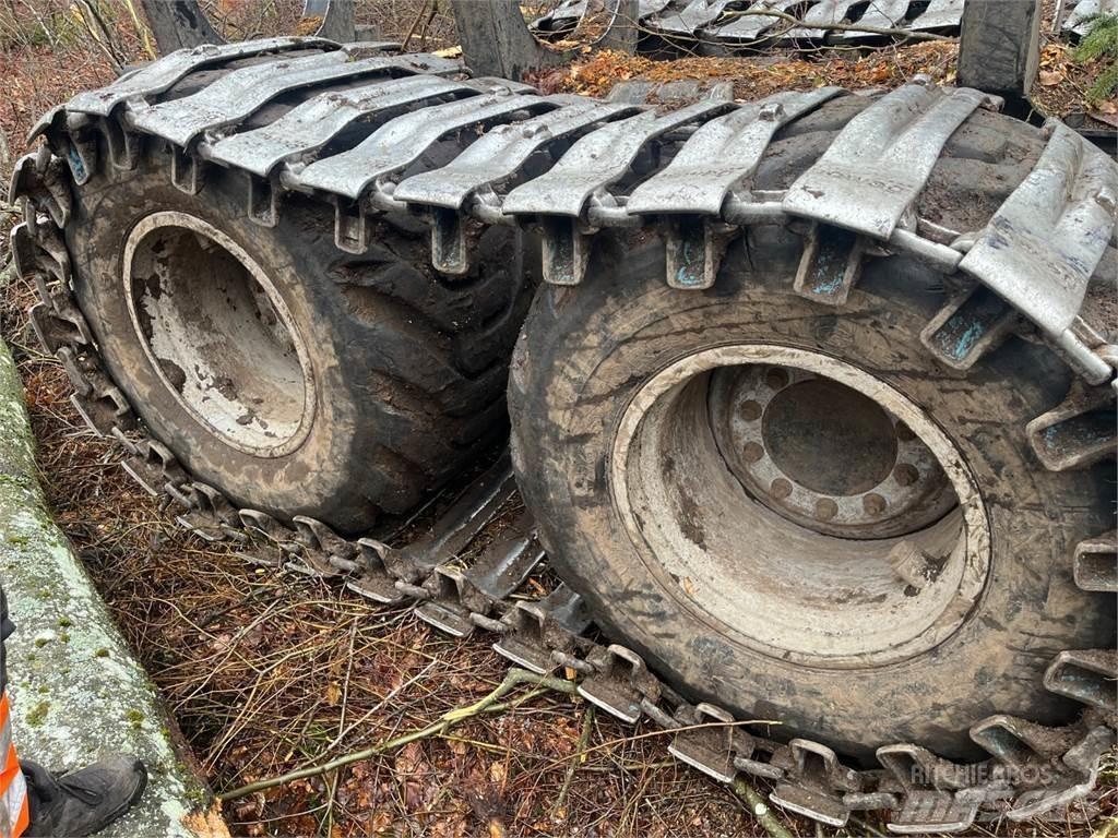 Komatsu 845 Kihordók