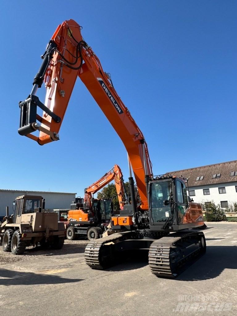 Develon DX300Lc-7 Lánctalpas kotrók