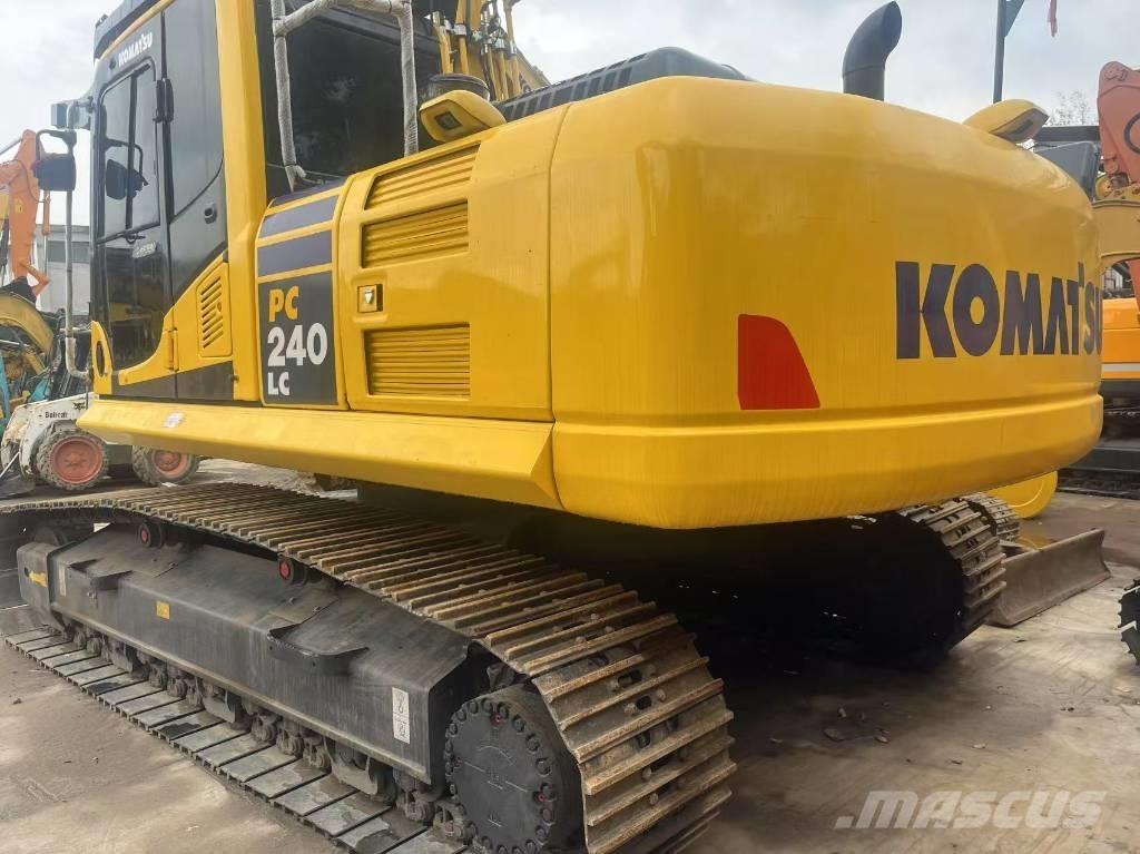 Komatsu PC 240 LC Lánctalpas kotrók