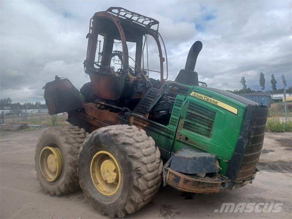 John Deere 1910G Kihordók