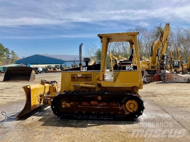 CAT D 5 C lánctalpas dózerek