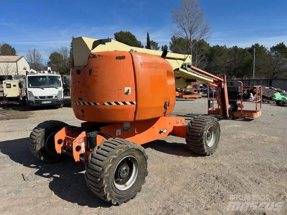 JLG 510 AJ Karos emelők