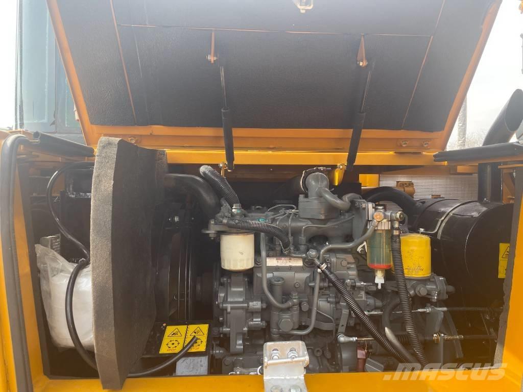 Sany SY 75 Lánctalpas kotrók