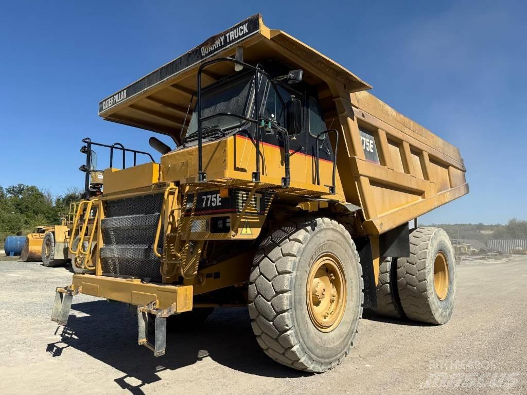 CAT 775 E Nehézdömper