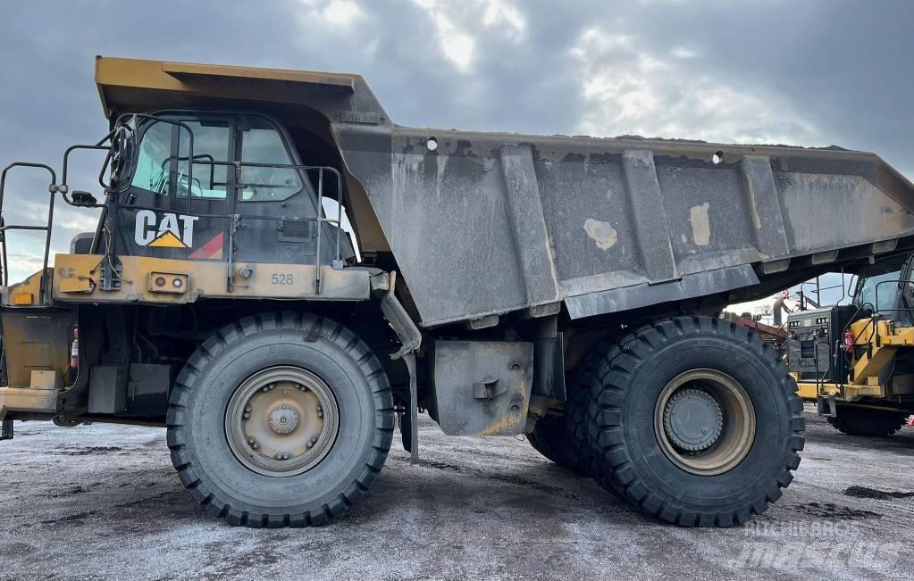 CAT 775 G Nehézdömper