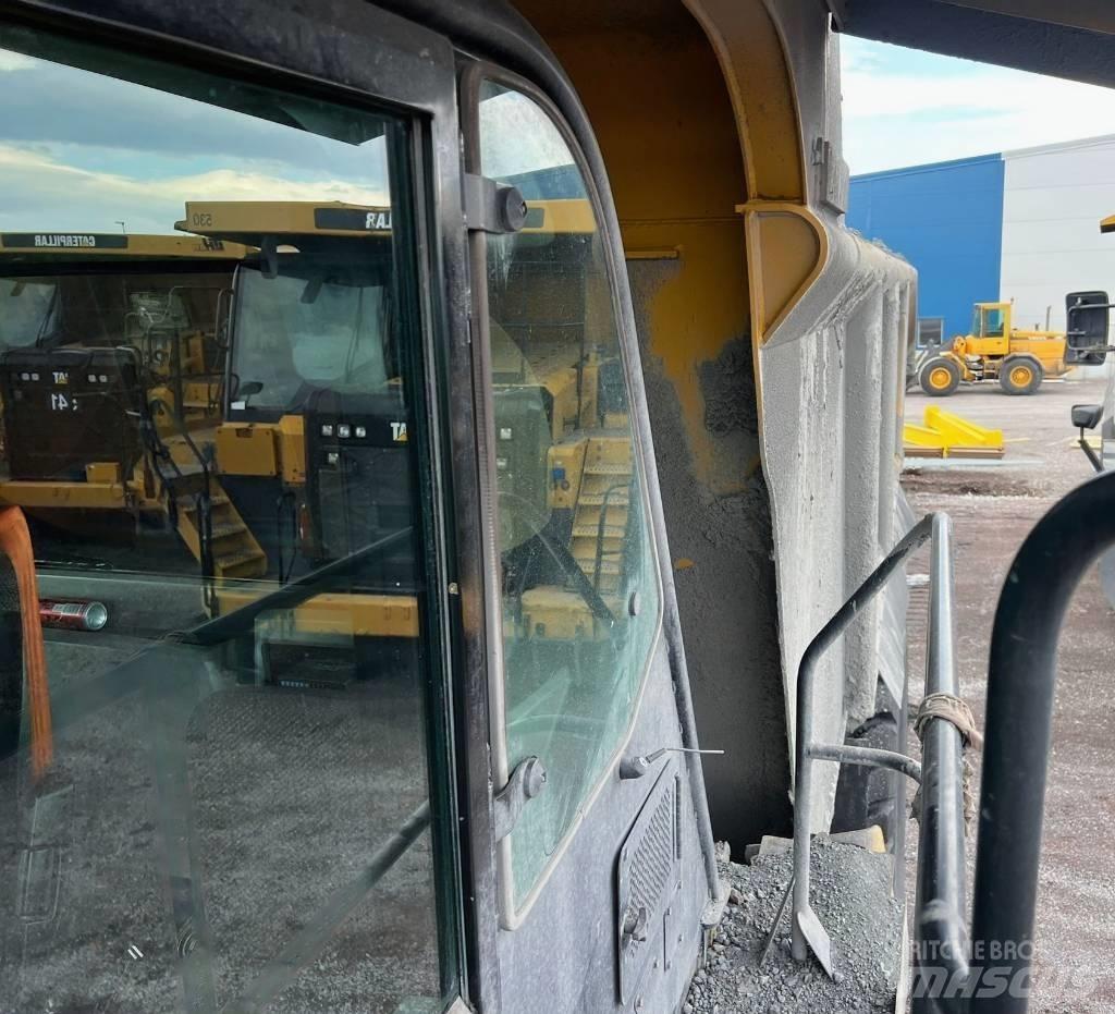 CAT 775 G Nehézdömper