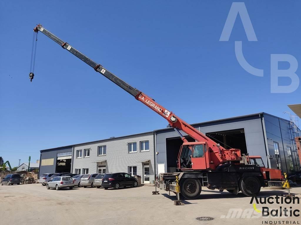 Liebherr LTM 1025 Terepdaruk