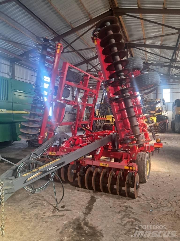 Challenger 4233 Tárcsás boronák