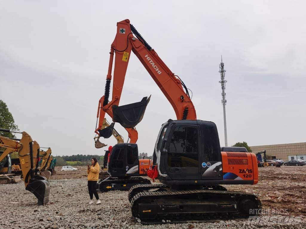 Hitachi ZX 120 Lánctalpas kotrók