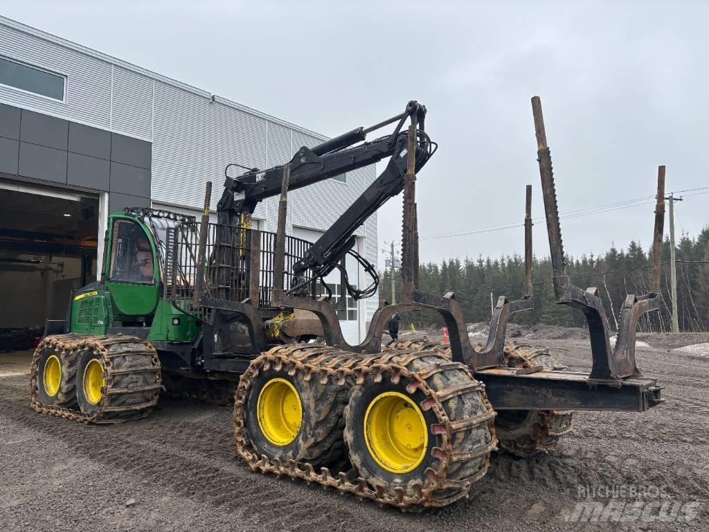 John Deere 1210 E Kihordók