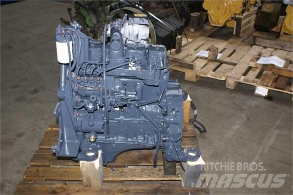 Komatsu S6D102E Motorok