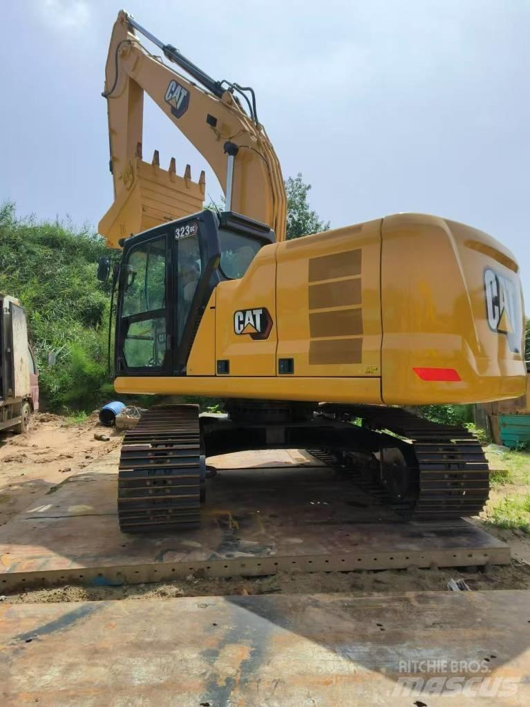 CAT 323 GC Lánctalpas kotrók