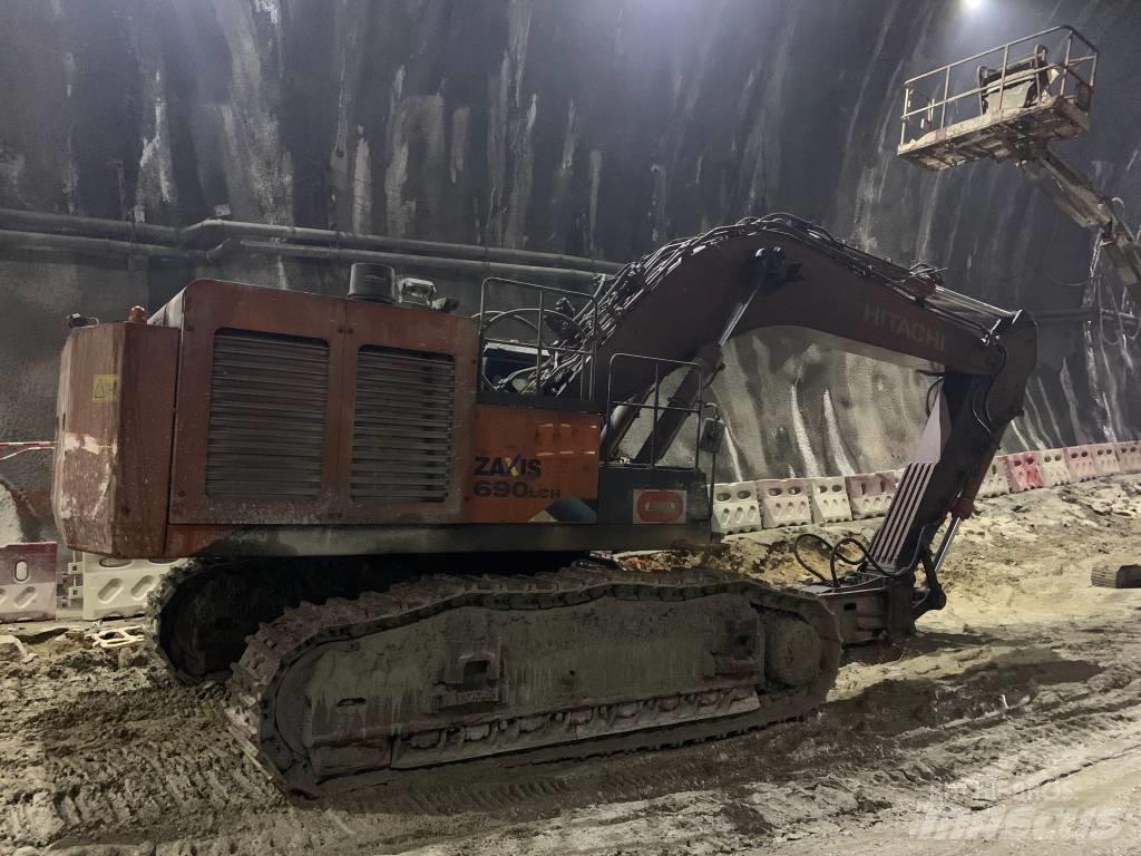 Hitachi ZX690LCH-5A Építőipar - Egyebek