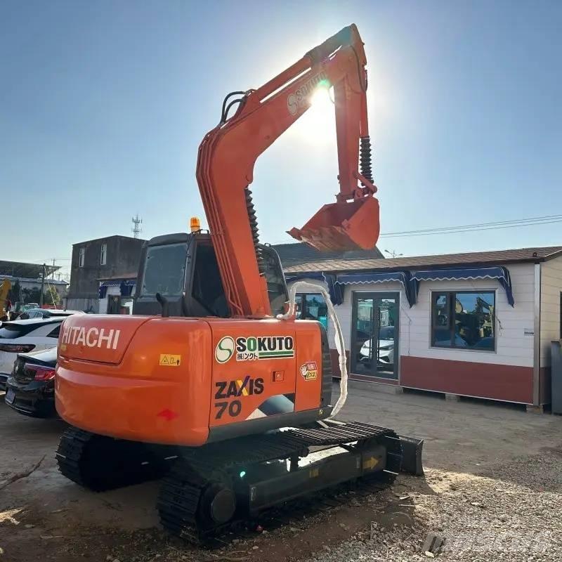 Hitachi ZX 70 Mini kotrók < 7t