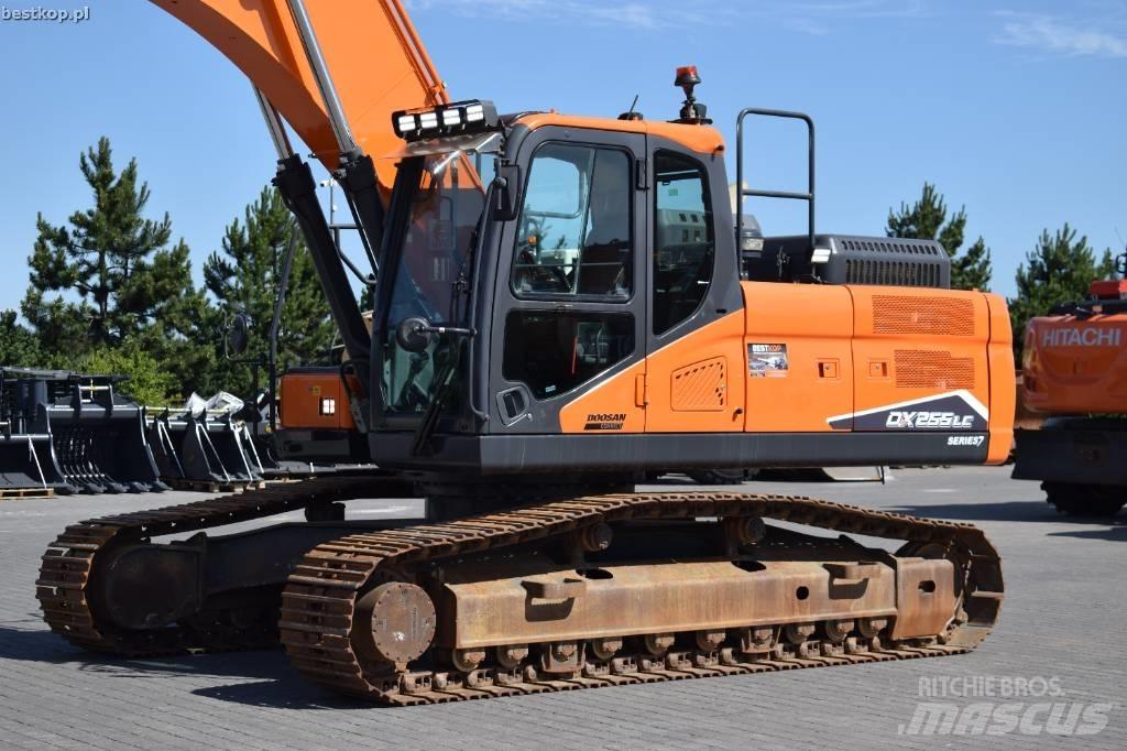 Doosan DX 255 LC-7 Lánctalpas kotrók