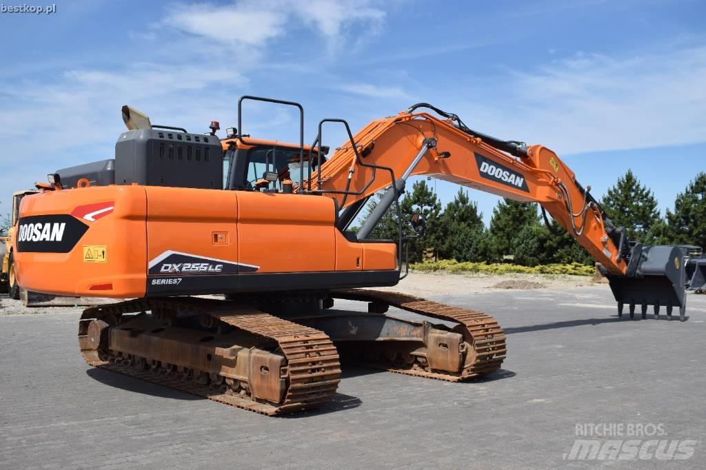 Doosan DX 255 LC-7 Lánctalpas kotrók