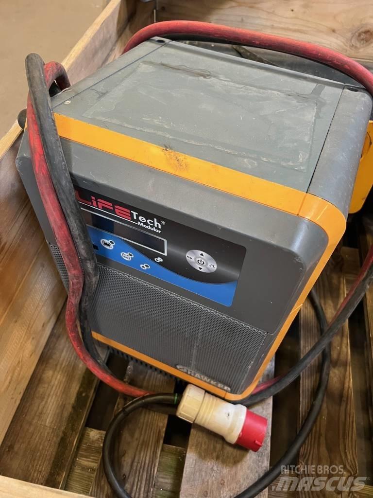 CAT EP30CN Elektromos targoncák