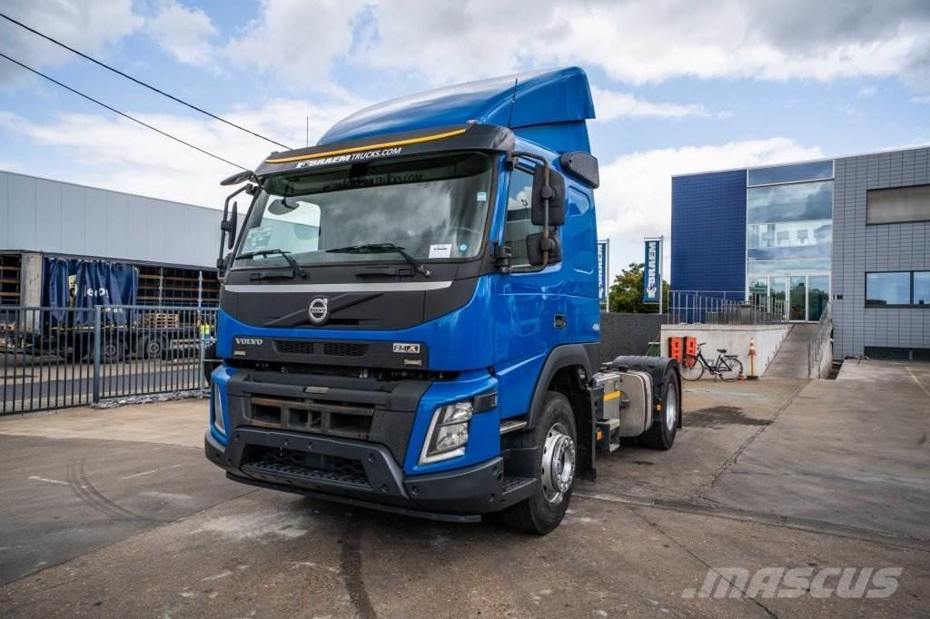 Volvo FMX 420 + HYDR. Nyergesvontatók