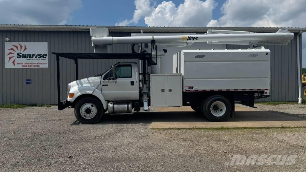 Altec LR V 56 Teherautóra szerelt emelők és állványok