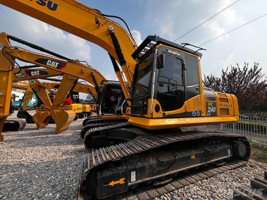 Komatsu PC 240 LC-8 Lánctalpas kotrók