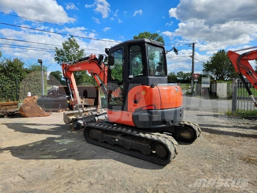 Kubota U 48-4 Mini kotrók < 7t