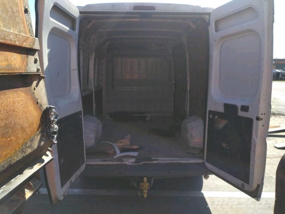 Peugeot BOXER 3 Dobozos