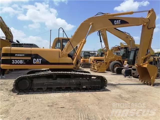 CAT 330 B L Lánctalpas kotrók