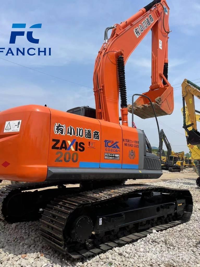 Hitachi ZX 200 Lánctalpas kotrók