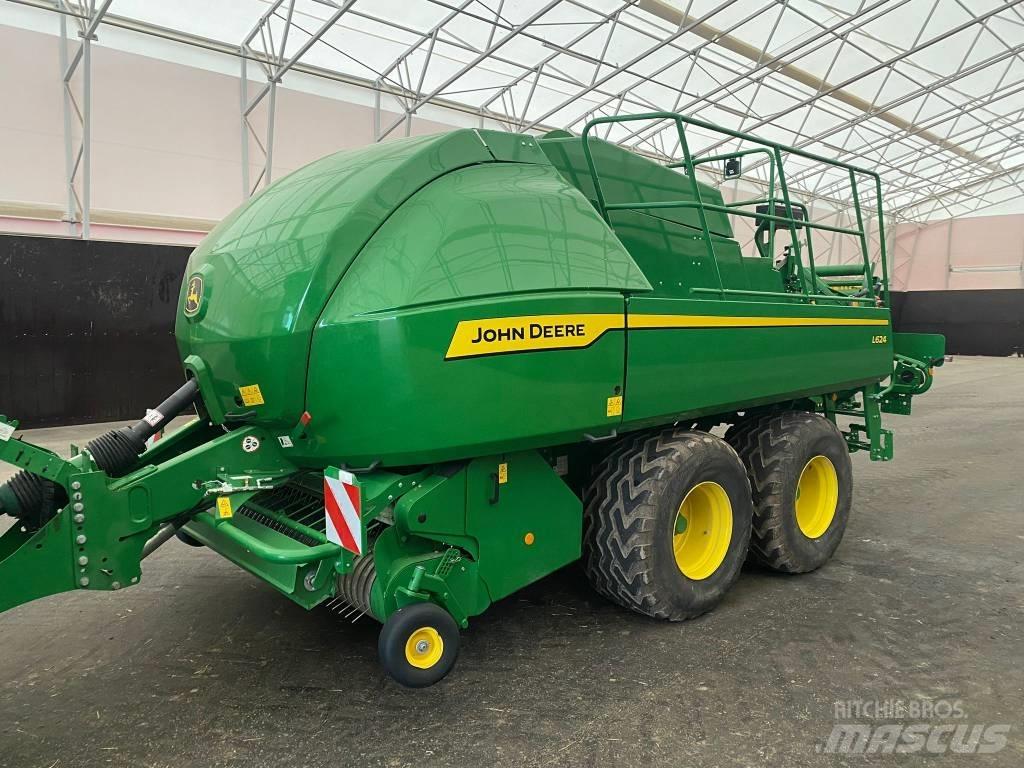 John Deere L624 Szögletes bálázók