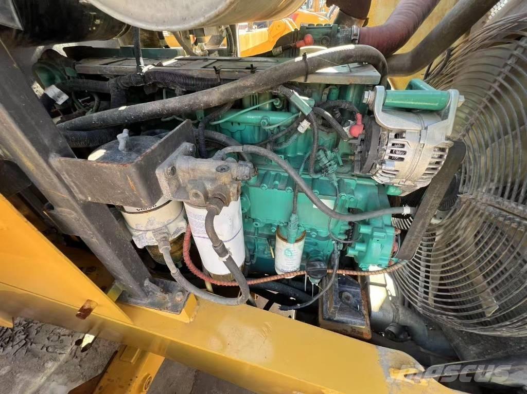 Volvo L 105 Gumikerekes homlokrakodók