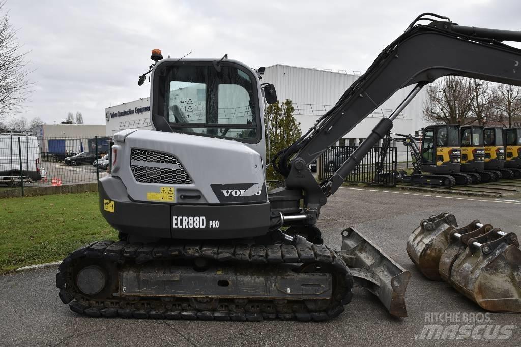 Volvo ECR 88 D Közepes (midi) kotrók 7 t - 12 t