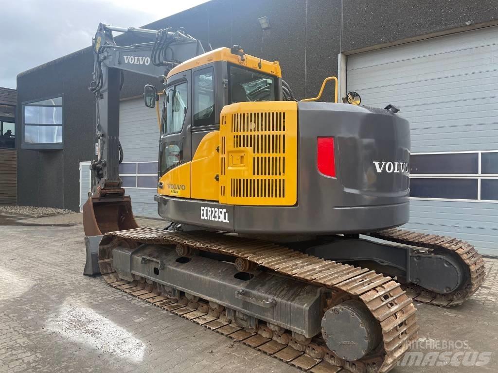 Volvo ECR235C Lánctalpas kotrók