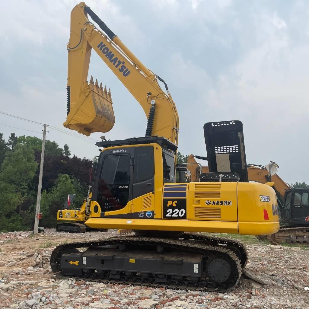 Komatsu PC 220-8 Lánctalpas kotrók