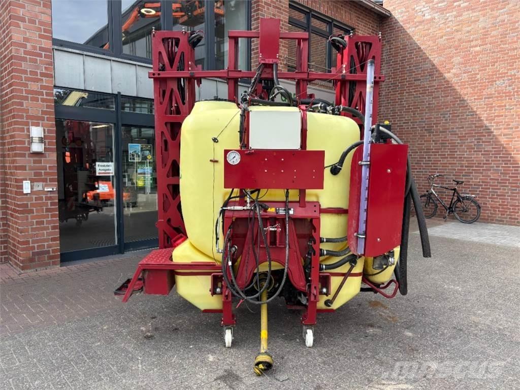 Hardi Master 1200 Vontatott trágyaszórók