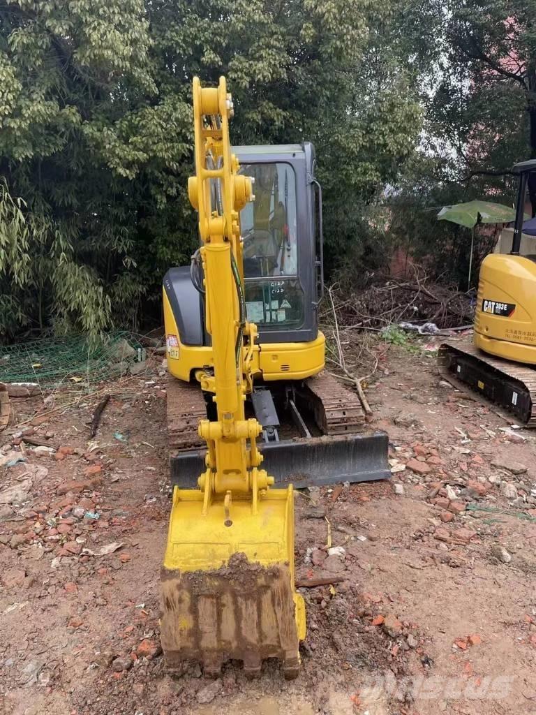 Komatsu PC 30 Mini kotrók < 7t