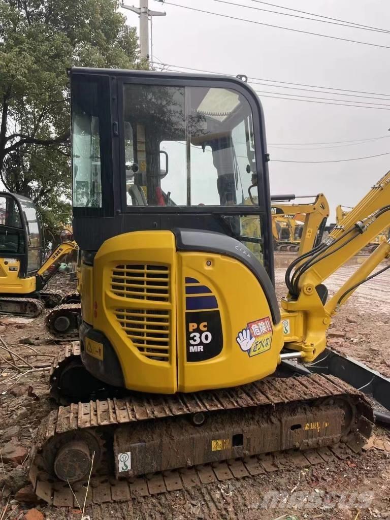 Komatsu PC 30 Mini kotrók < 7t
