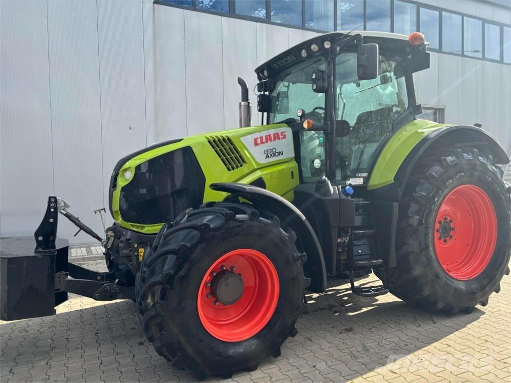 CLAAS Axion 830 Traktorok