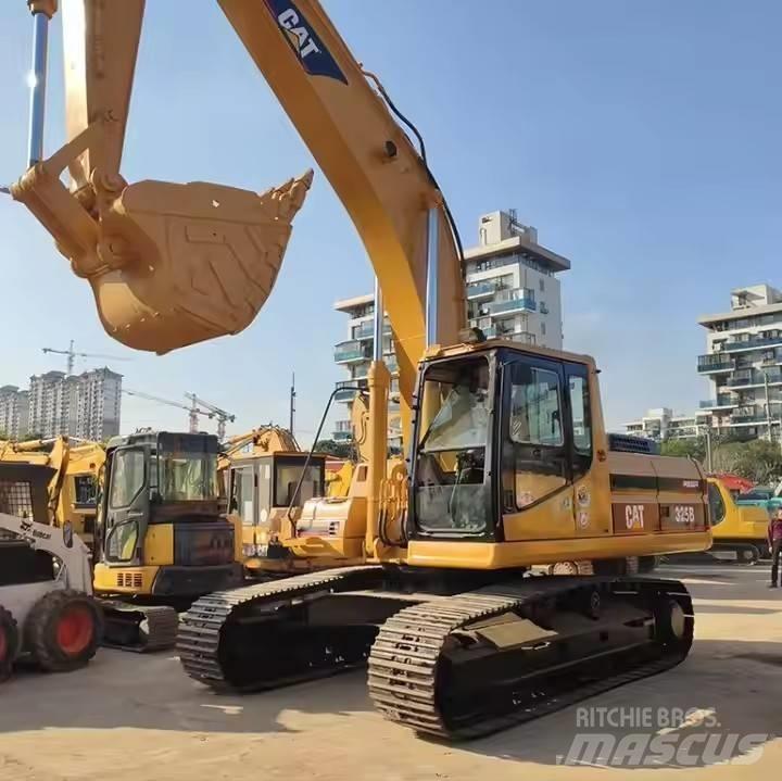 CAT CAT323B Közepes (midi) kotrók 7 t - 12 t