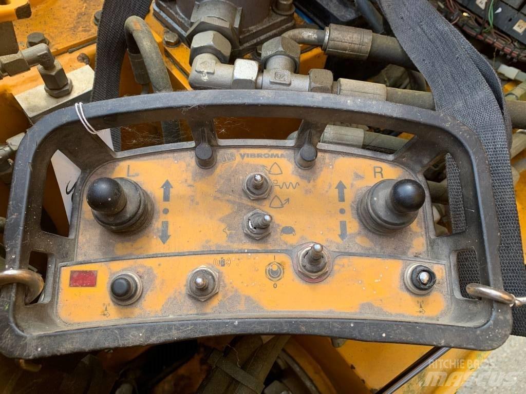 JCB VM 1500 Ikerdobos hengerek