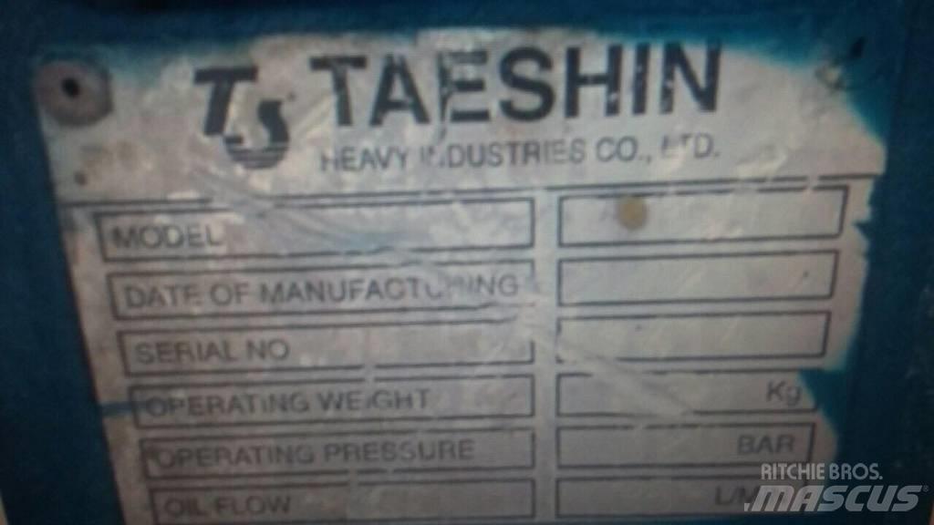  TAESHIN tb 35 Hidraulikus cölöpverők