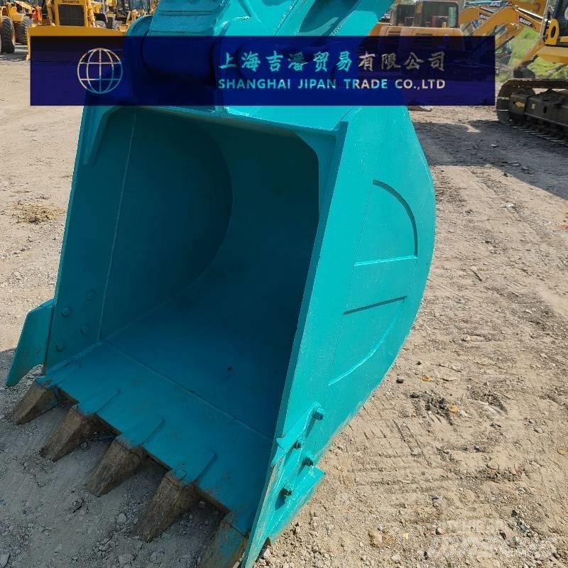 Kobelco 210 Lánctalpas kotrók