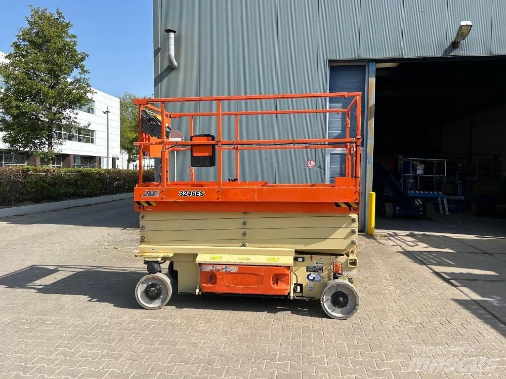 JLG 3246 ES Ollós emelők