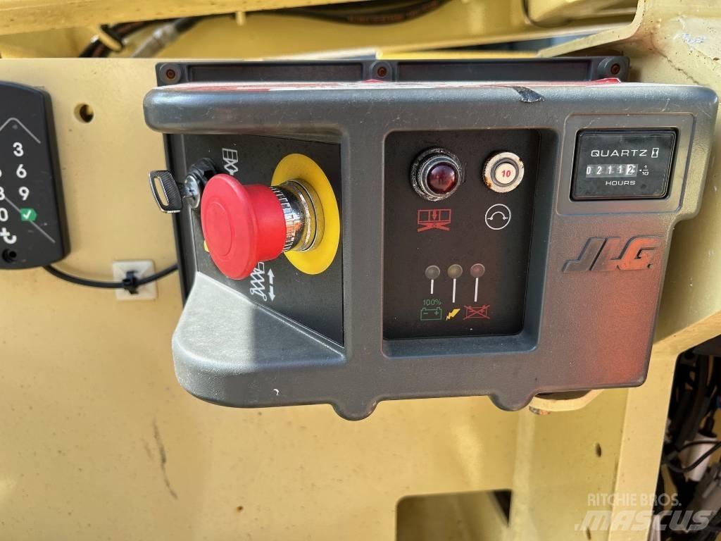 JLG 3246 ES Ollós emelők